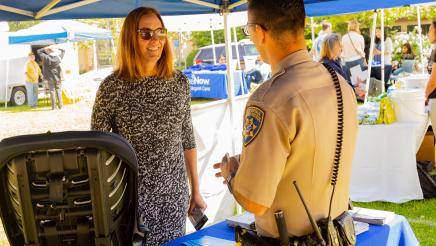 Asm. Irwin speaks with CHP officer